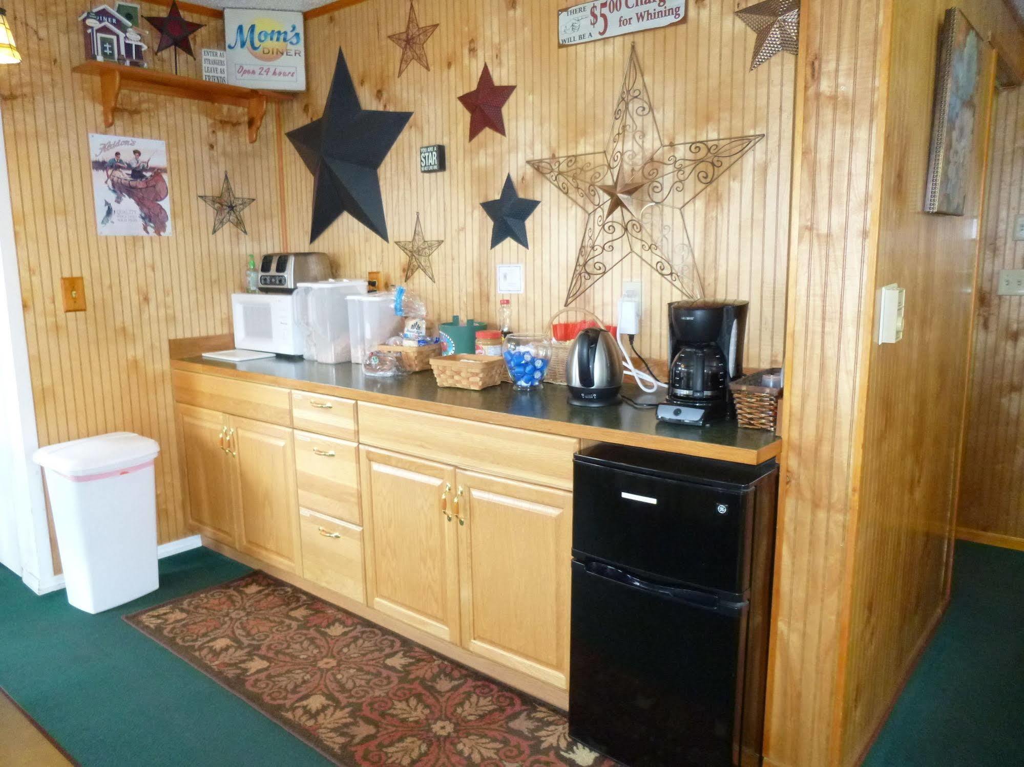 Cougar Land Motel Pullman Extérieur photo